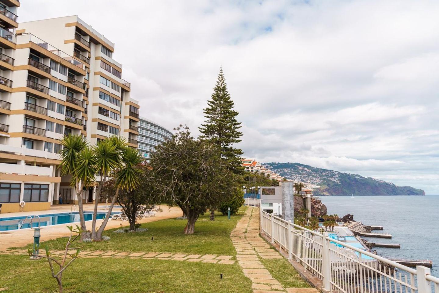 Sunny Getaway In Funchal Apartment Bagian luar foto
