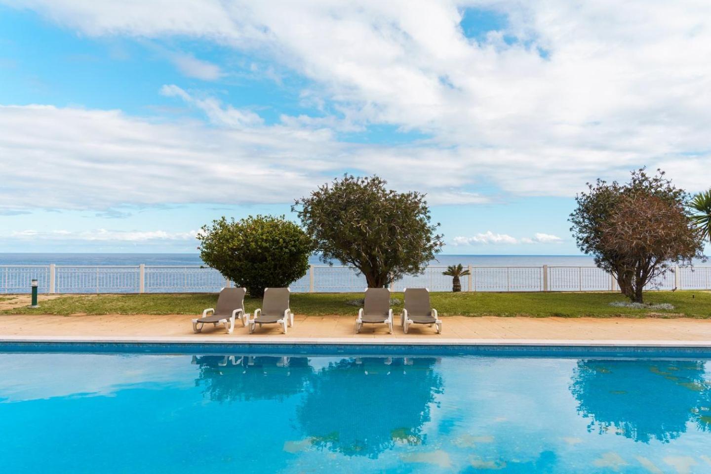 Sunny Getaway In Funchal Apartment Bagian luar foto